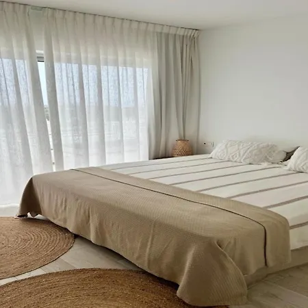 Apartmán Penthouse With Lagoon Views For 6