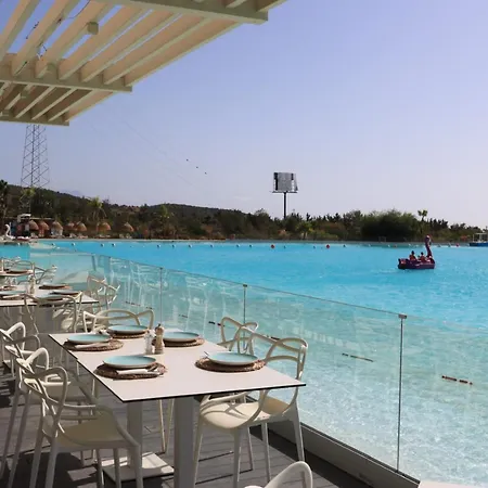 Penthouse With Lagoon Views For 6 *