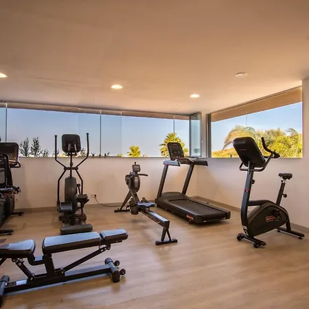 Penthouse With Lagoon Views For 6 Apartmán *
